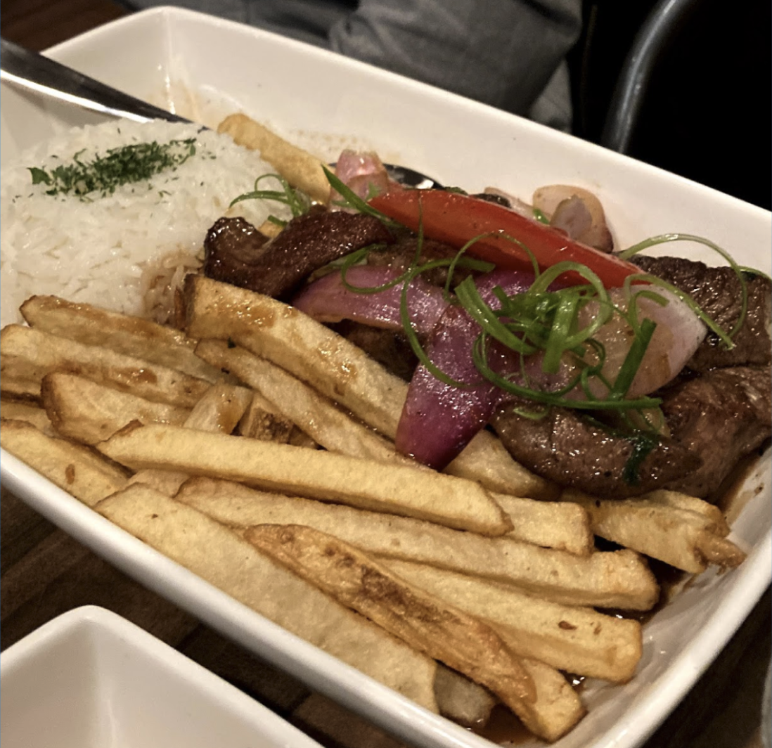 Lomo Saltado at Limon