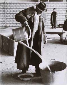 files/Beuys Imitatio Christi.png