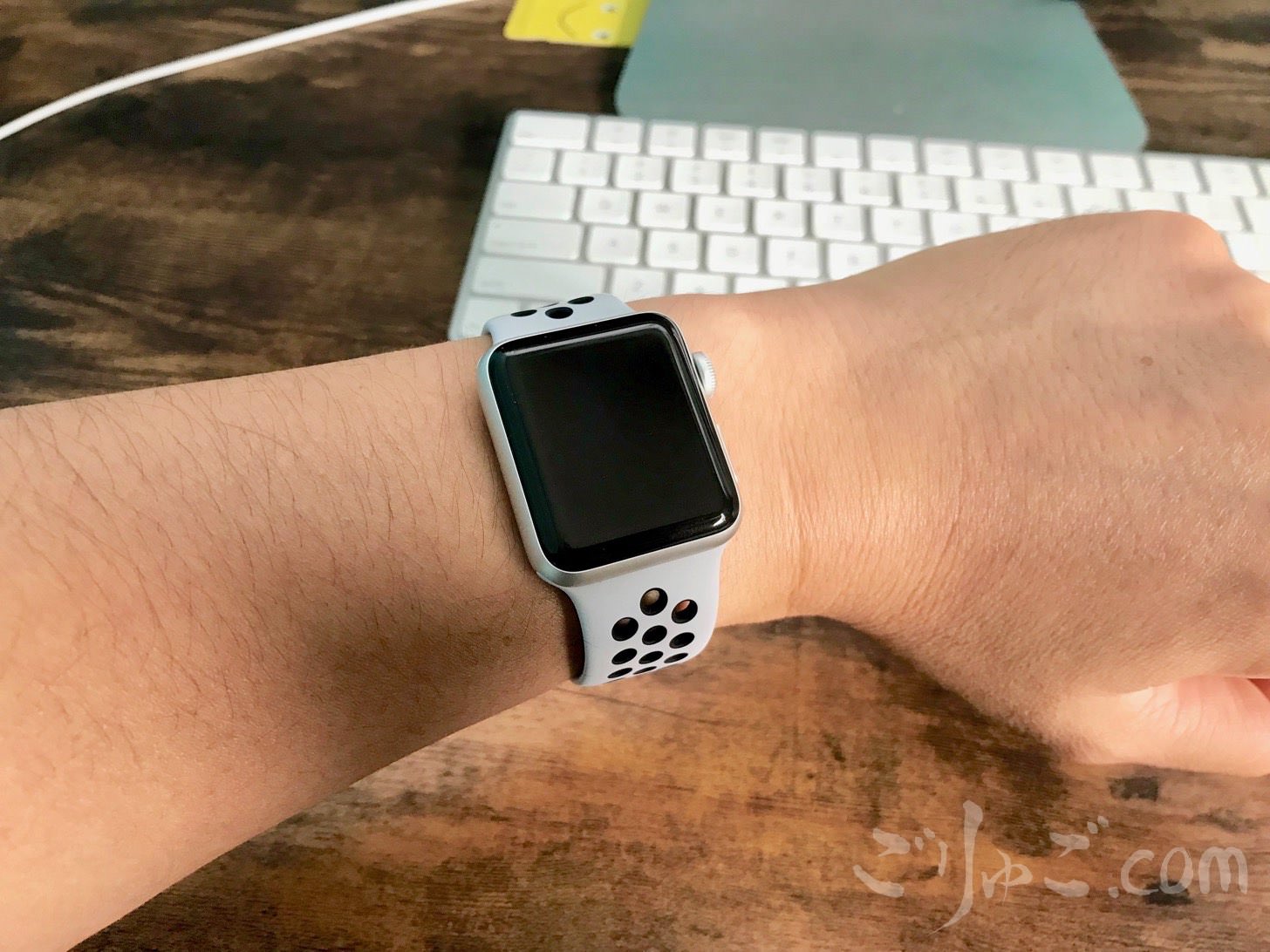 AppleWatch Series3腕時計(デジタル)