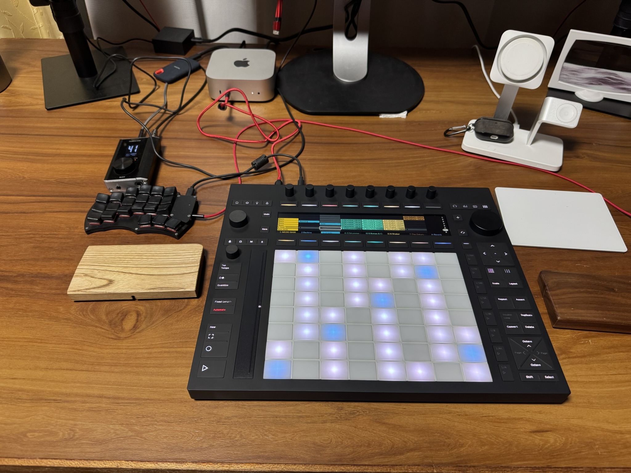 【美品】Ableton Push 3 ABLETON PUSH 3 - TETHERED WITHOUT PROCESSOR - LIVE PERFORMANCE