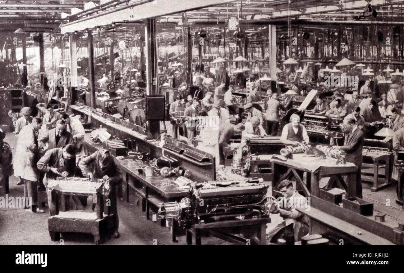 Attachments/rolls-royce-factory-aero-engine-at-derby-england-circa-1933-RJRHJ2.jpg